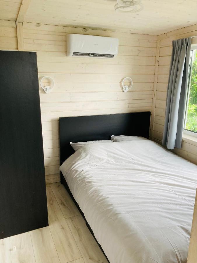 Tiny House Aan Het Water Op De Appelhof Villa Wommels Exteriör bild